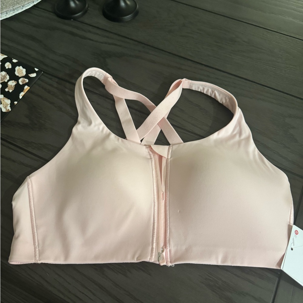 Lululemon pink zip front bra 36c